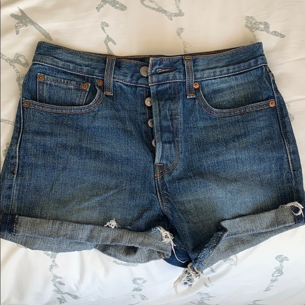 Levi’s shorts